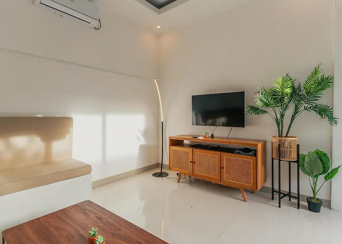Villa 2br Escape 5 Min Bt Mkt Double6 Seminyak