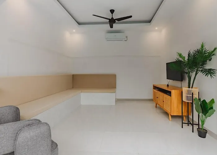 Villa 2br Escape 5 Min Bt Mkt Double6