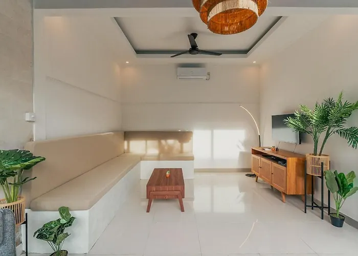 Villa 2br Escape 5 Min Bt Mkt Double6 *