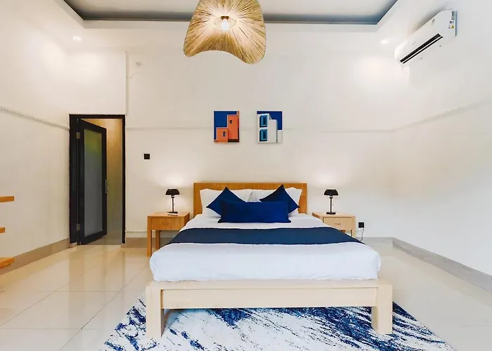 2br Escape 5 Min Bt Mkt Double6 *