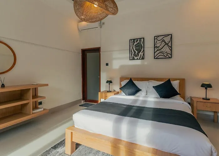 2br Escape 5 Min Bt Mkt Double6 Villa *